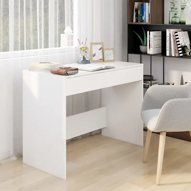 Bureau van bewerkt hout voor thuis en op kantoor